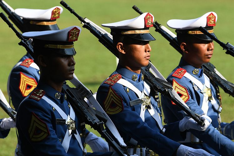 perguruan tinggi kedinasan