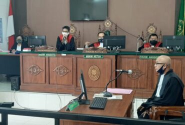 perguruan tinggi negeri jurusan hukum