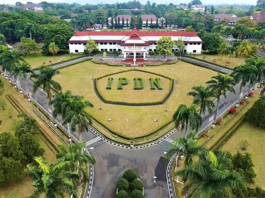 sekolah kedinasan IPDN