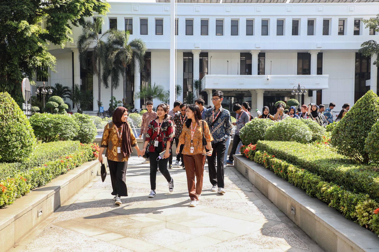 jurusan kuliah yang bisa kerja di pemerintahan