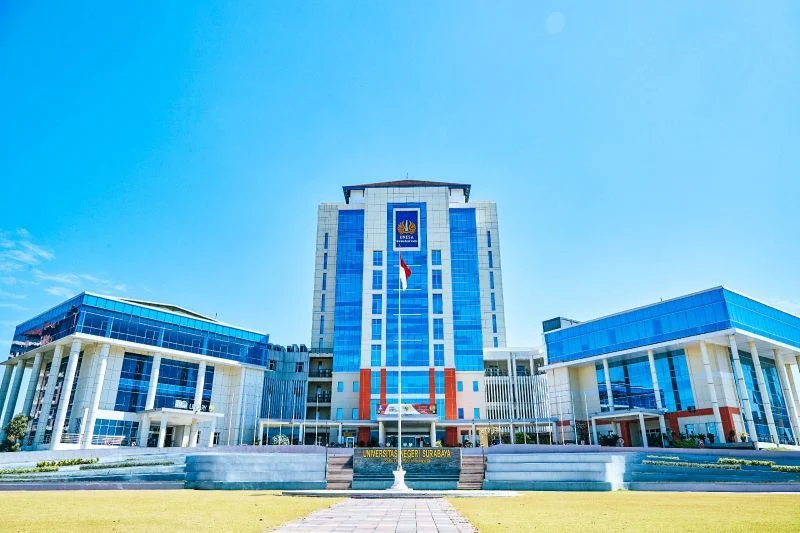 Kampus penerima mahasiswa terbanyak 2025