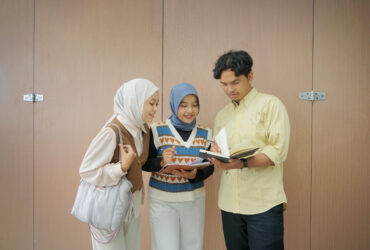 universitas negeri yang ada di Jogja